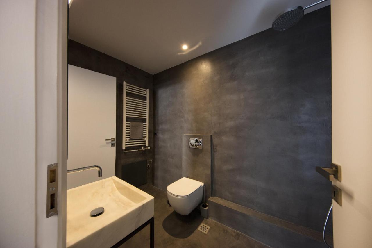 Super Modern Minimal Flat Nr Metro & Arch. Museum Atenas Exterior foto